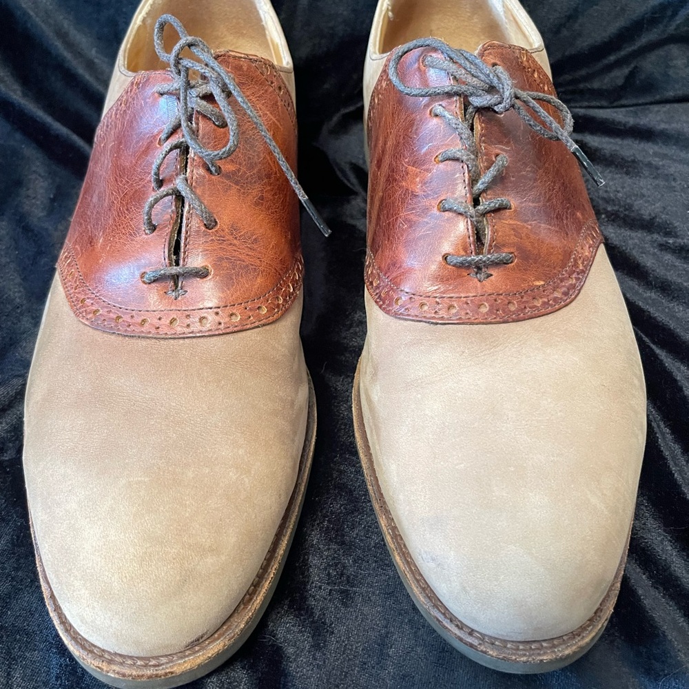 Classic Two-Tone Men's Oxfords